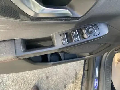 Photo 5 Ford Kuga 2.5 Duratec 190ch FHEV E85 ST-Line X BVA