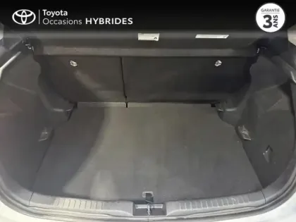 Photo 13 Toyota Yaris  116h Design 5p MC24