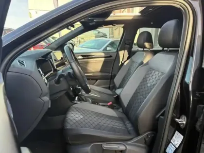 Photo 6 Volkswagen T-roc  1.5 TSI EVO 150ch R-Line DSG7