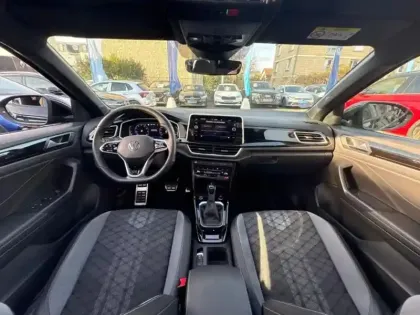 Photo 8 Volkswagen T-roc  1.5 TSI EVO 150ch R-Line DSG7