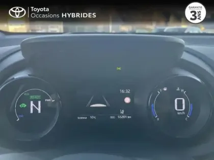 Photo 13 Toyota Yaris  116h Collection 5p