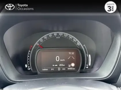 Photo 13 Toyota Aygo  X 1.0 VVT-i 72ch Design S-CVT