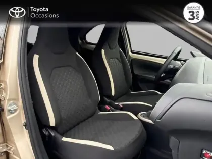 Photo 5 Toyota Aygo  X 1.0 VVT-i 72ch Design S-CVT