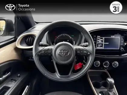 Photo 8 Toyota Aygo  X 1.0 VVT-i 72ch Design S-CVT