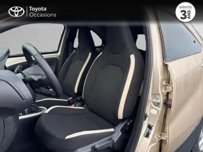 Photo 10 Toyota Aygo  X 1.0 VVT-i 72ch Design S-CVT