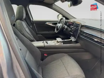 Photo 4 Renault Austral  1.2 E-Tech full hybrid 200ch Iconic esprit Alpine- 23