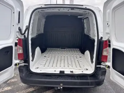 Photo 5 Citroën Berlingo  Van M 650kg BlueHDi 100 S&S Club BVM5