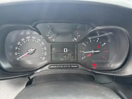 Photo 14 Citroën Berlingo  Van M 650kg BlueHDi 100 S&S Club BVM5