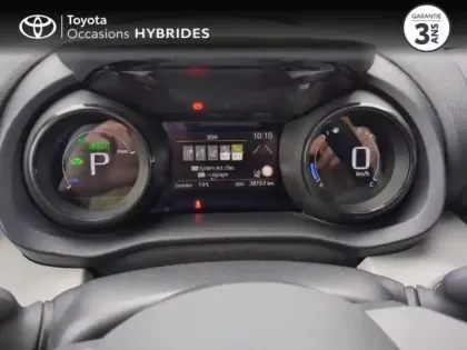 Photo 13 Toyota Yaris  116h Iconic 5p MY22