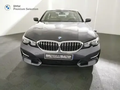 Photo 4 BMW Serie 3 Série 3 330eA 292ch Luxury 10cv