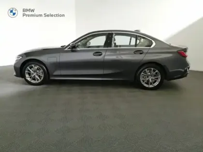 Photo 6 BMW Serie 3 Série 3 330eA 292ch Luxury 10cv