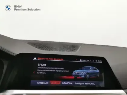 Photo 13 BMW Serie 3 Série 3 330eA 292ch Luxury 10cv