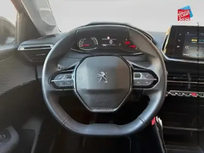 Photo 11 Peugeot 208  1.5 BlueHDi 100ch S&S Style