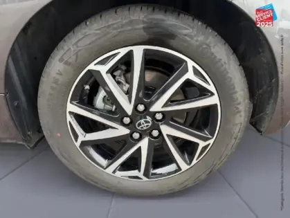 Photo 9 Toyota Yaris  116h Design 5p MY22