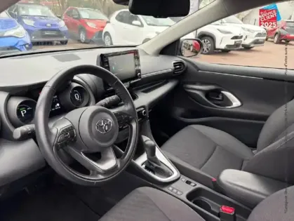 Photo 14 Toyota Yaris  116h Design 5p MY22