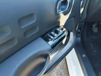 Photo 11 Citroën C3  1.2 PureTech 110ch S&S Shine 120-123g