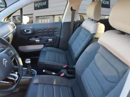 Photo 9 Citroën C3  1.2 PureTech 110ch S&S Shine 120-123g