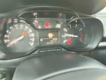 Photo 14 Citroën C3  1.2 PureTech 110ch S&S Shine 120-123g