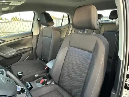 Photo 10 Volkswagen T-cross  1.0 TSI 110ch United