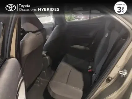 Photo 11 Toyota Yaris  Cross 116h Design Pack Cargo