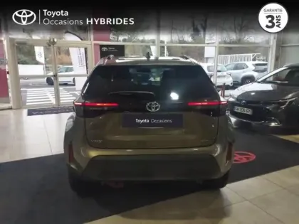 Photo 3 Toyota Yaris  Cross 116h Design Pack Cargo