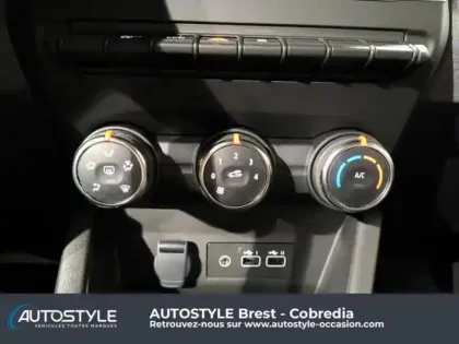 Photo 6 Renault Clio  1.5 dCi 100ch Génération - 25