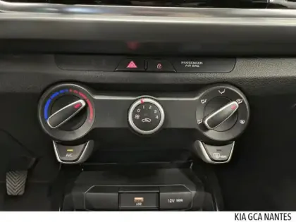 Photo 10 Kia Rio  1.2 DPi 84ch Active