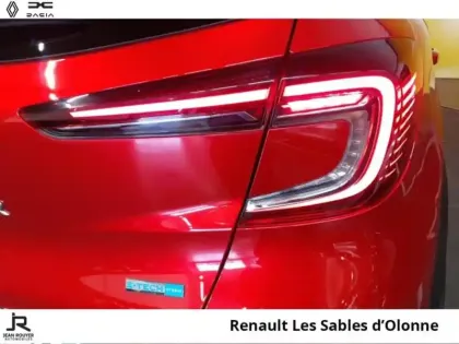 Photo 14 Renault Captur  1.6 E-Tech hybride 145ch Intens -21