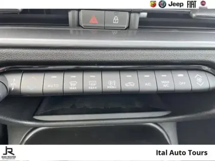 Photo 13 Fiat 600  1.2 Hybrid Turbo 110ch Icône eDCT6 Pack Confort