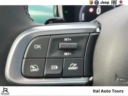 Photo 12 Fiat 600  1.2 Hybrid Turbo 110ch Icône eDCT6 Pack Confort