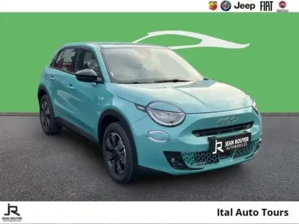 Photo 2 Fiat 600  1.2 Hybrid Turbo 110ch Icône eDCT6 Pack Confort