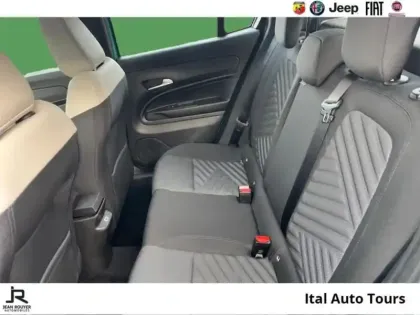 Photo 9 Fiat 600  1.2 Hybrid Turbo 110ch Icône eDCT6 Pack Confort