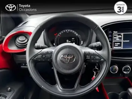 Photo 12 Toyota Aygo  X 1.0 VVT-i 72ch Design S-CVT