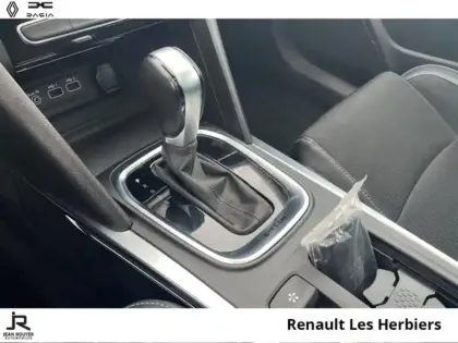 Photo 5 Renault Megane  Estate 1.6 E-Tech Plug-in 160ch Intens