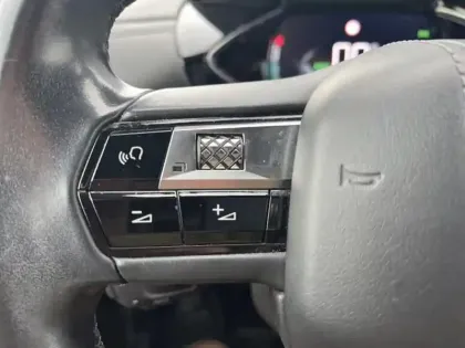 Photo 12 DS DS 3  Crossback E-Tense Grand Chic 4cv