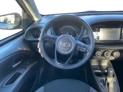 Photo 3 Toyota Aygo  X 1.0 VVT-i 72ch Dynamic S-CVT