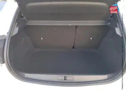 Photo 13 Peugeot 208  e- 136ch Allure