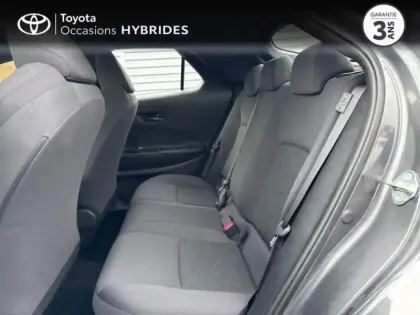 Photo 11 Toyota C-HR  1.8 Hybride 140ch Dynamic NG23