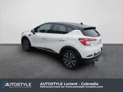 Photo 2 Renault Captur  1.6 E-Tech hybride rechargeable 160ch Initiale Paris -21