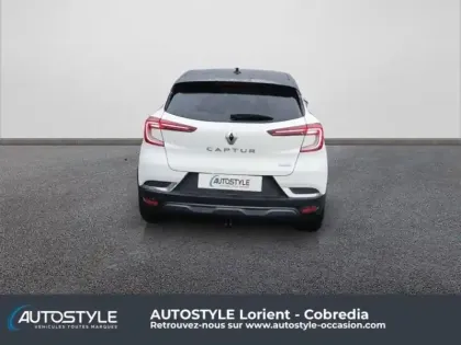 Photo 4 Renault Captur  1.6 E-Tech hybride rechargeable 160ch Initiale Paris -21