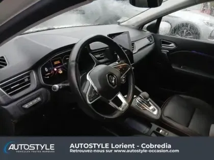 Photo 14 Renault Captur  1.6 E-Tech hybride rechargeable 160ch Initiale Paris -21