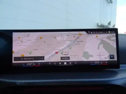 Photo 22 BMW Serie 3 Série 3 Touring 330eA xDrive 292ch M Sport