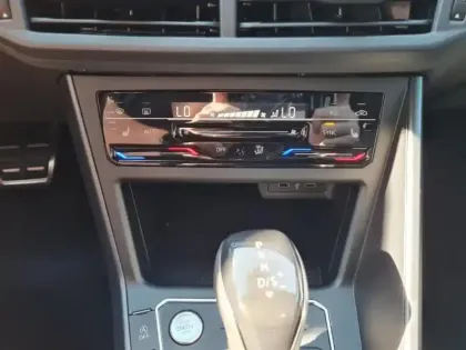 Photo 13 Volkswagen Polo  1.0 TSI 95ch R-Line DSG7