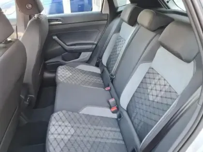 Photo 5 Volkswagen Polo  1.0 TSI 95ch R-Line DSG7