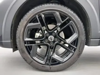 Photo 9 Volkswagen Taigo  1.5 TSI 150ch R-Line Edition DSG7