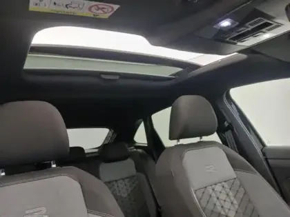 Photo 8 Volkswagen Taigo  1.5 TSI 150ch R-Line Edition DSG7