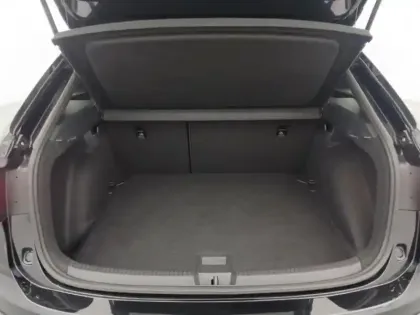 Photo 7 Volkswagen Taigo  1.5 TSI 150ch R-Line Edition DSG7