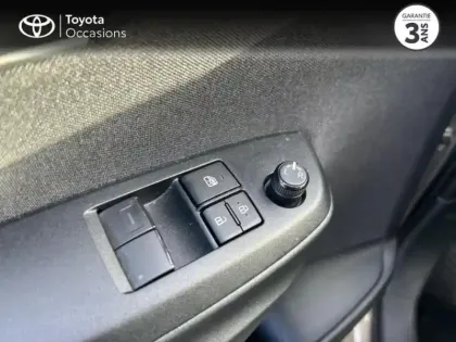 Photo 9 Toyota Yaris  116h Dynamic 5p MY22