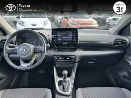 Photo 14 Toyota Yaris  116h Dynamic 5p MY22
