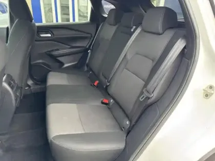 Photo 10 Nissan Qashqai  1.3 Mild Hybrid 140ch N-Connecta